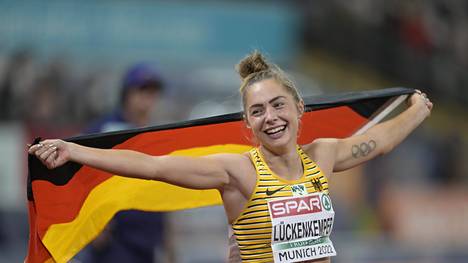 Im letzten Rennen der Leichtathletik-Europameisterschaft in München holt die Frauen-Staffel über 4x100 Meter Gold. Zuvor holte Gina Lückenkemper ihre erste Goldmedaille über die 100 Meter.