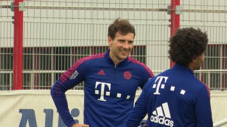 Gute Nachrichten vom Trainingsgelände an der Säbener Straße. Mittelfeldspieler Leon Goretzka nahm zum ersten Mal nach drei Monaten wieder am Mannschaftstraining teil.