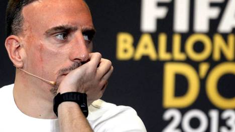 Ex-Bayern-Profi Franck Ribéry hat zugegeben, dass ihn der Ausgang der Weltfußballer-Wahl 2013 immer noch schmerzt. 