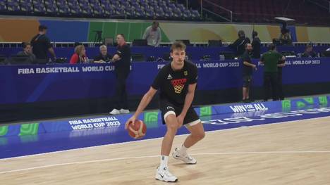Seit dem Auftaktspiel gegen Japan fehlte Franz Wagner den deutschen Basketballern bei der WM. Pünktlich zum Viertelfinale gegen Lettland steht der NBA-Star aber wieder auf dem Court.