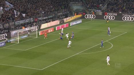 Der FC Schalke 04 fährt einen Punkt ein. Von Borussia Mönchengladbach trennen sich die Königsblauen mit einem Unentschieden.