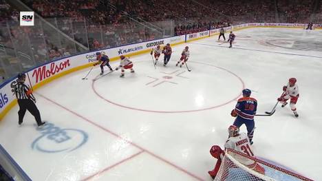 Leon Draisaitl kommt mit den Edmonton Oilers einfach nicht in Fahrt. Gegen die Carolina Hurricanes zeigen sich altbekannte Defizite. Dabei verläuft der Start vielversprechend.