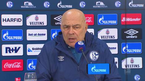 Schalke wendet die Einstellung des Negativ-Rekords von Tasmania Berlin ab. Trainer Christian Gross schwärmt nach Abpfiff vom neuen Traumduo Hoppe/Harit und erklärt, warum Neuzugang Kolasinac direkt als Kapitän auflief.