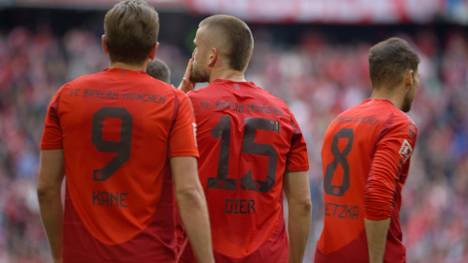 Mit Eric Dier verlässt eine Konstante aus den letzten Wochen den FC Bayern. Der deutsche Rekordmeister könnte auf der vulnerablen Position des Innenverteidigers jetzt doppelt zuschlagen.