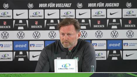 Der VfL Wolfsburg hat sich von Geschäftsführer Marcel Schäfer getrennt. Trainer Ralph Hasenhüttl reagiert auf das überraschende Aus und die neue Rollenverteilung.