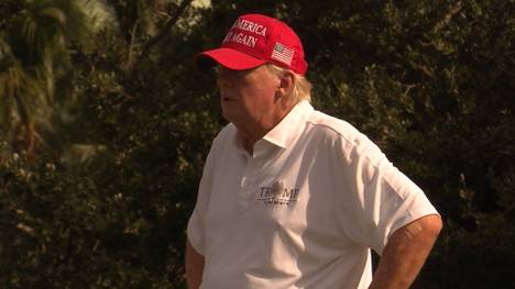 Der ehemalige Präsident der USA, Donald Trump, nahm im Rahmen der LIV Golf in Miami an einem Flight mit Brooks Koepka teil. Der 76-Jährige schwärmte vor allem von seinem eigenen Spiel.