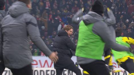 Borussia Dortmund sichert sich gegen Mainz einen Last-Minute-Sieg. Beim 2:1-Erfolg ist es erneut Giovanni Reyna, der spät die Partie zugunsten des BVB dreht. 