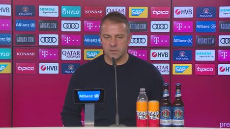 Hansi Flick spricht auf der Pressekonferenz vor dem Spiel gegen Mainz 05 über Tiago Dantas und erhöht den Druck auf den Youngster.