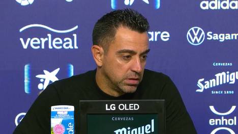 Robert Lewandowski wurde beim 2:1-Sieg von Barca gegen Osasuna bereits nach 31 Minuten mit Gelb-Rot unter die Dusche geschickt. Trainer Xavi fühlte sich vom Schiedsrichter benachteiligt.