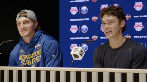 Die Buffalo Sabres sind zu Gast in München. Nach dem Opening des SAP Garden besucht das Team heute die Wiesn. 