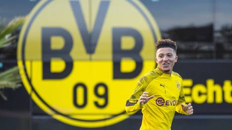 Borussia Dortmund hat zuletzt klargemacht, bei einer möglichen Ablöse für Mittelfeldjuwel Jadon Sancho auf 120 Millionen € zu bestehen. Laut der „Bild“ will Manchester United den Youngster verpflichten. 