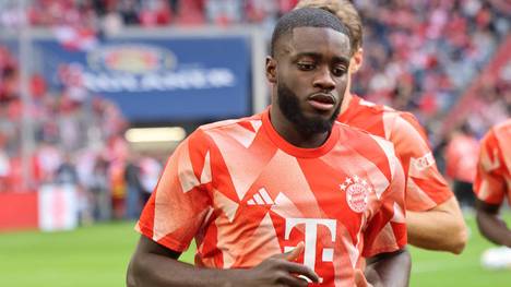 Nächster Verletzungs-Rückschlag für den FC Bayern! Dayot Upamecano musste verletzt von der französischen Nationalmannschaft abreisen und fällt für die kommenden Länderspiele aus. 