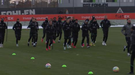 Der Ball rollt wieder im Borussia Park. Am Dienstag-Nachmittag trafen sich die Profis von Borussia Mönchengladbach zur ersten gemeinsamen Einheit nach dem WM-Urlaub. 