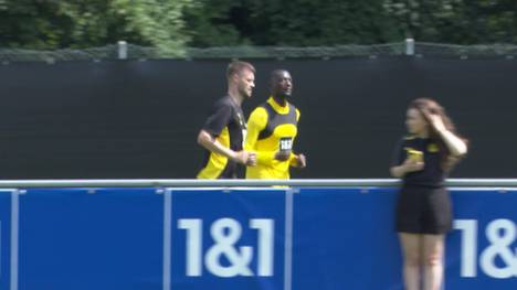 Borussia Dortmunds Königstransfer Serhou Guirassy laboriert nach wie vor an einer Knieverletzung, absolviert jetzt aber bereits ein leichtes Lauftraining.