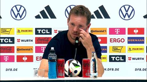 Nach dem bitteren EM-Aus gegen Spanien spricht Julian Nagelsmann über das EM-Turnier. Dabei kämpft der Bundestrainer mit den Tränen.