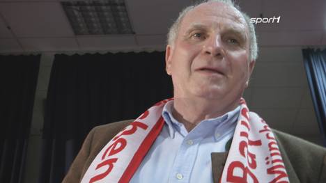 Nach seiner Attacke gegen Alaba-Berater Pini Zahavi legt Uli Hoeneß gegen die Branche nach. Der Ehrenpräsident des FC Bayern wünscht sich zudem mehr Proaktivität der Spieler. 