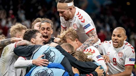 Dänemark zog mit einem fulminanten Sieg gegen Russland ins Achtelfinale der EM ein. Das Parken-Stadion bebte. Wächst hier eine neue Version von "Danish Dynamite" heran?