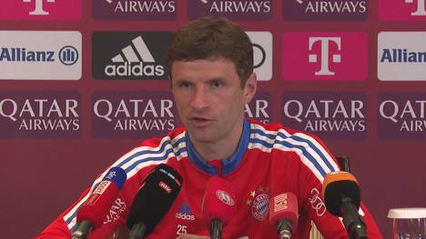 Thomas Müller spricht im Trainingslager in Doha über die Verletzung und den Ausfall von Manuel Neuer. Er sieht den Klub in einer schwierigen Lage.