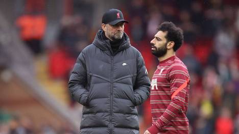 Einer seiner größten Stars könnte Jürgen Klopp über 2023 hinaus erhalten bleiben. Wie der Daily Mirror berichtet, stehen der FC Liverpool und Mohamed Salah kurz vor einer Einigung über einen neuen Vertrag