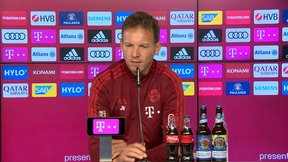 Auf der Pressekonferenz vor dem letzten Saisonspiel spricht Bayern-Trainer Julian Nagelsmann über die Vertragssituation von Robert Lewandowski und einen Übersetzungsfehler der Medien. 
