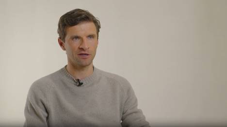 Wir treffen Thomas Müller bei einem Werbetermin. Der Bayern-Star spricht mit uns über seine Ziele in dieser Saison - ganz oben auf der Wunschliste das Finale in der Champions League zuhause in der Allianz Arena.