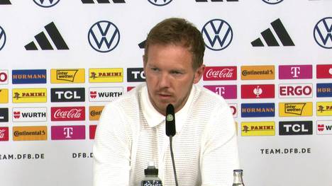 Auf der Pressekonferenz vor dem Testspiel der deutschen Nationalmannschaft gegen Griechenland spricht Bundestrainer Julian Nagelsmann über die Stürmersituation.