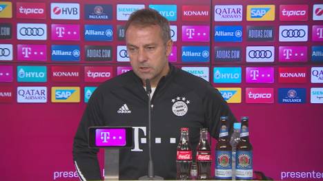 Hansi Flick spricht vor dem Topspiel am Samstag gegen den BVB über die Defensivprobleme seiner Mannschaft. Der Coach mahnt und erklärt was besser werden muss.