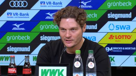 Das Augsburger Tor zum 1:0 gegen Borussia Dortmund sorgt für Diskussionen um ein mögliches Foul an Nico Schlotterbeck. Dortmunds Trainer Edin Terzic will sich diesen Diskussionen entziehen.
