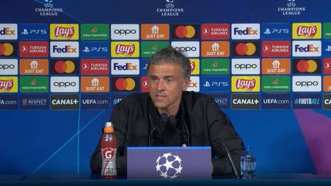 Luis Enrique scheidet mit PSG im Halbfinale der Champions League aus - und reagiert arg gereizt auf eine Frage eines Journalisten auf der anschließenden Pressekonferenz. 