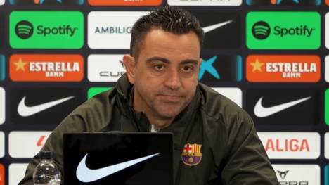 Vor dem Auswärtsspiel bei Almería stellte Barca-Trainer Xavi klar, dass die Blaugrana finanziell deutlich schwächer aufgestellt sind als Real Madrid und andere Top-Teams in Europa. Aussagen, die ihn am Ende den Job kosteten.