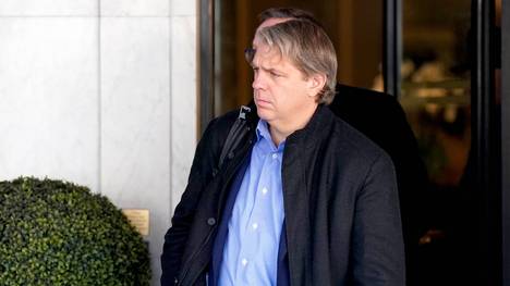 Todd Boehly will neben dem FC Chelsea in einen weiteren Fußball-Klub der europäischen Topligen investieren. Im Visier hat der 49-Jährige einen französischen Erstligisten.