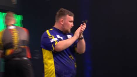 Luke Littler ist aktuell das Maß aller Dinge beim Grand Slam of Darts. Auch im zweiten Spiel gewinnt er deutlich, diesmal gegen Dimitri Van den Bergh.