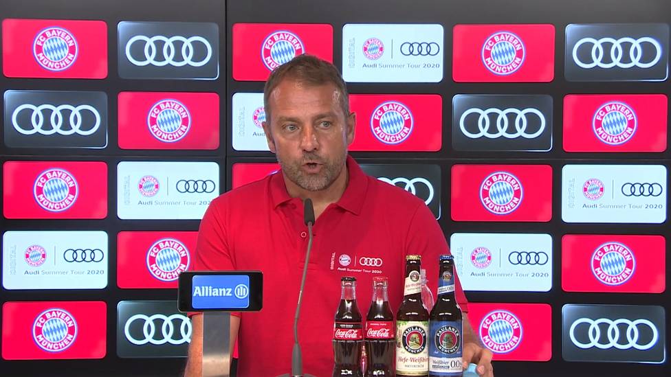 Der FC Bayern nimmt das Triple ins Visier mit der Vorbereitung auf die Champions League. Trainer Hansi Flick spricht über den Plan für den Trainingsbeginn nach der Pause.