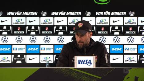 Stuttgart-Trainer Sebastian Hoeneß spricht auf der Pressekonferenz nach dem Sieg gegen den VfL Wolfsburg über den Höhenflug des VfB.