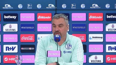 Schalke-Trainer Thomas Reis kritisiert die Trainingsleistung seiner Mannschaft vor dem Spiel gegen FC Augsburg.