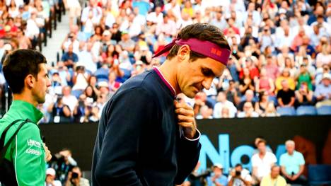 Seit Januar ist Tennis-Legende Roger Federer verletzt. Wie es aussieht, wird der Schweizer aber nicht zeitnah auf den Court zurückkehren.