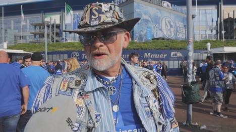 Der FC Schalke 04 kann mit einem Sieg gegen St. Pauli den Aufstieg in die 1. Bundesliga perfekt machen, die Fans fiebern dem Traum vom Aufstieg entgegen. 