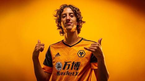 Fabio, wer? Allzu viele dürften ihn wohl nicht auf dem Schirm gehabt haben, umso größer die Überraschung, als die Wolverhampton Wanderers am Wochenende 40 Millionen Euro für den erst 18-Jährigen Fabio Silva auf den Tisch gelegt haben.