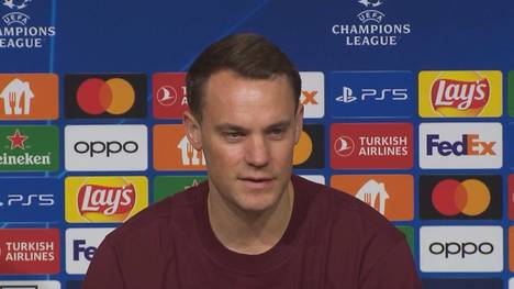 Bayern-Keeper Manuel Neuer spricht auf der Pressekonferenz vor dem Spiel gegen Galatasaray Istanbul über die Schwere seiner Verletzung und wie fit er sich mittlerweile fühlt. 