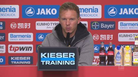 Julian Nagelsmann ist nach dem 1:1 gegen Leverkusen eigentlich nicht unzufrieden, bis eine Reporterfrage den Leipziger Coach irritiert.