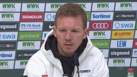 Der FC Bayern musste sich am 12. Spieltag dem FC Augsburg mit 1:2 geschlagen geben. Trainer Julian Nagelsmann erklärt, wieso seine Mannschaft die Partie verdient verloren haben.