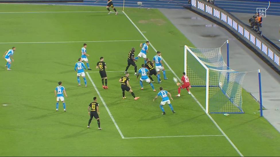 Der SSC Neapel steht im Finale der Coppa Italia. Im Halbfinal-Rückspiel gegen Inter Mailand wird Mertens zum Matchwinner. Die Szene des Spiels gehört aber Eriksen.