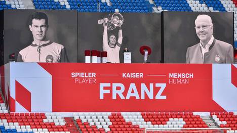 Fast vier Millionen Menschen verfolgen am Fernseher die Gedenkfeier zu Ehren des verstorbenen Franz Beckenbauer.