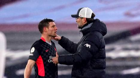 Als James Milner gegen West Ham ausgewechselt wurde, stapfte er beleidigt in Richtung Bank. Jürgen Klopp erklärt, worüber er mit ihm diskutierte.