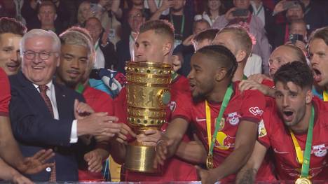 RB Leipzig hat den DFB-Pokal verteidigt. In einem ausgeglichenen Spiel fungiert ein Slapstick-Tor von Christopher Nkunku als Dosenöffner.