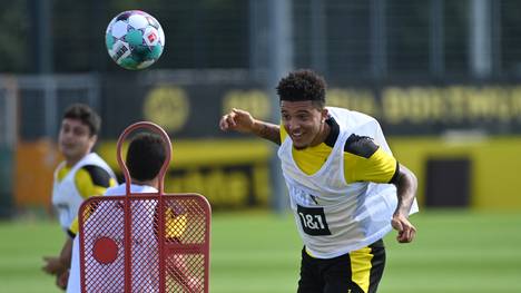 Seit Wochen kursieren Gerüchte um einen Transfer von Jadon Sancho. SPORT1 Chefredakteur Pit Gottschalk erklärt, wieso es noch kein offizielles Angebot geben kann.