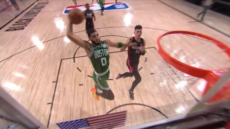 Mit einem beeindruckenden 117:106-Sieg entschieden die Boston Celtics um den Deutschen Daniel Theis Spiel 3 der Eastern Conference Finals gegen die Miami Heat für sich.