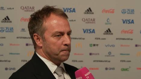 Bundestrainer Hansi Flick ist mit der deutschen Gruppe bei der WM in Katar zufrieden. Zudem ruft er das klare Ziel für das Turnier aus.