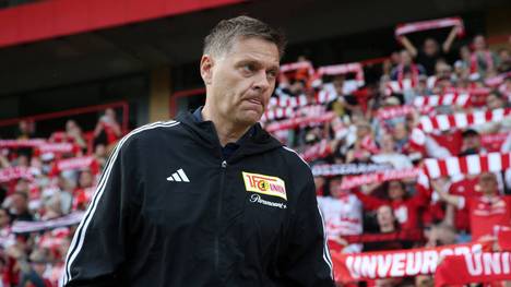 Oliver Ruhnert von Union Berlin hat seine Kritik an Bundestrainer Hansi Flick und dessen Nominierungen verteidigt.