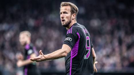 Harry Kane blieb beim 2:1 Sieg des FC Bayern in der Champions League gegen Kopenhagen ungewohnt blass. Generell scheint der Stürmerstar in München noch nicht komplett angekommen zu sein.